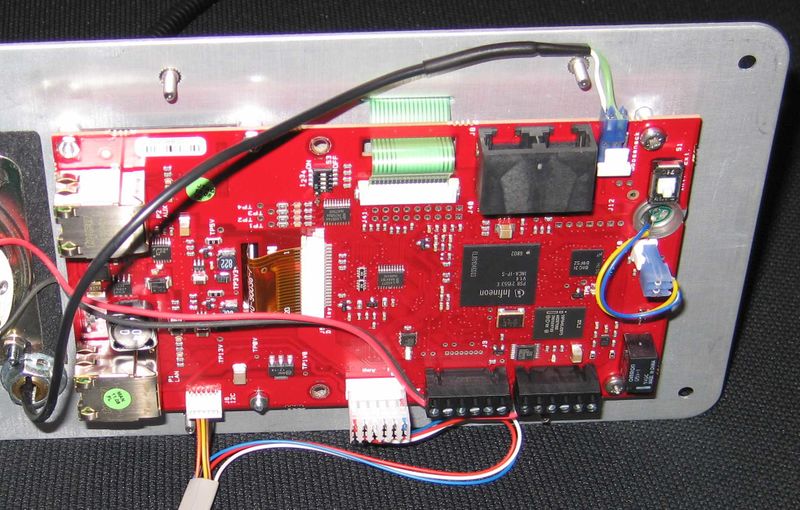 File:IP Flush Gooseneck Mic Connection1.JPG